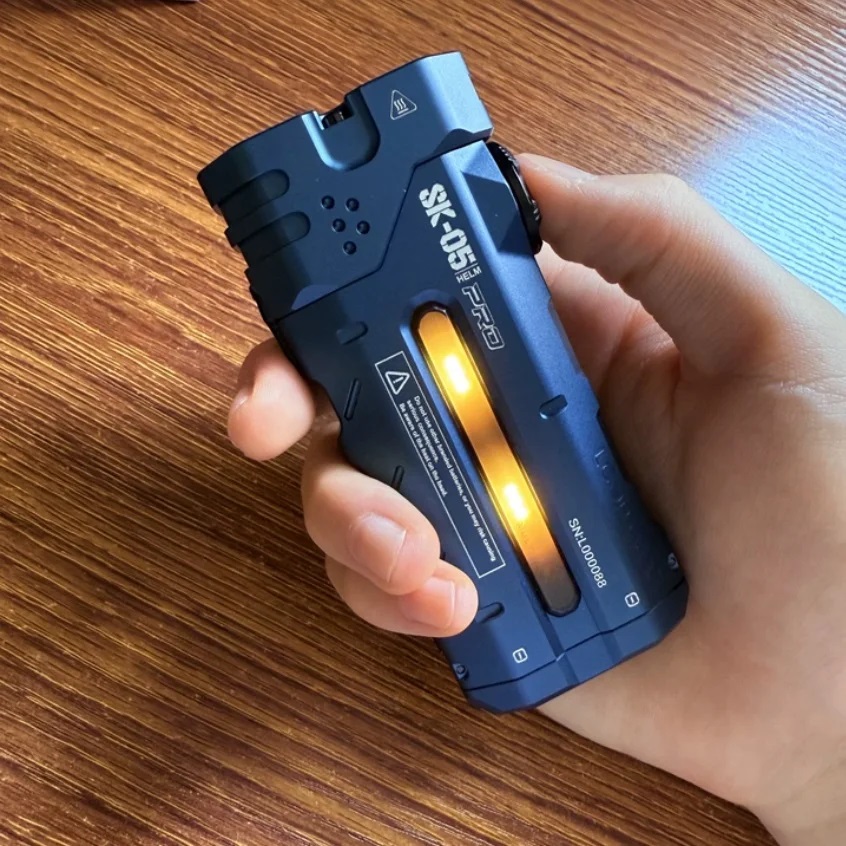 8000mAh 보조베터리가 포함된 강력한 평면 LED  - Led Flood Light 리뷰 및 가격